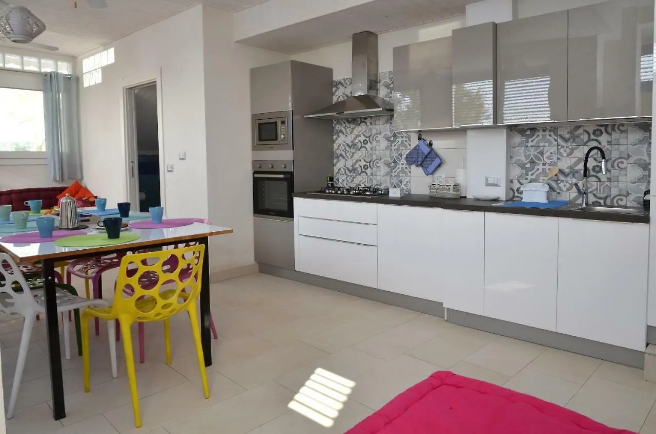 Villa A Due Passi Dal Mare Cava dʼAliga Casa vacanze