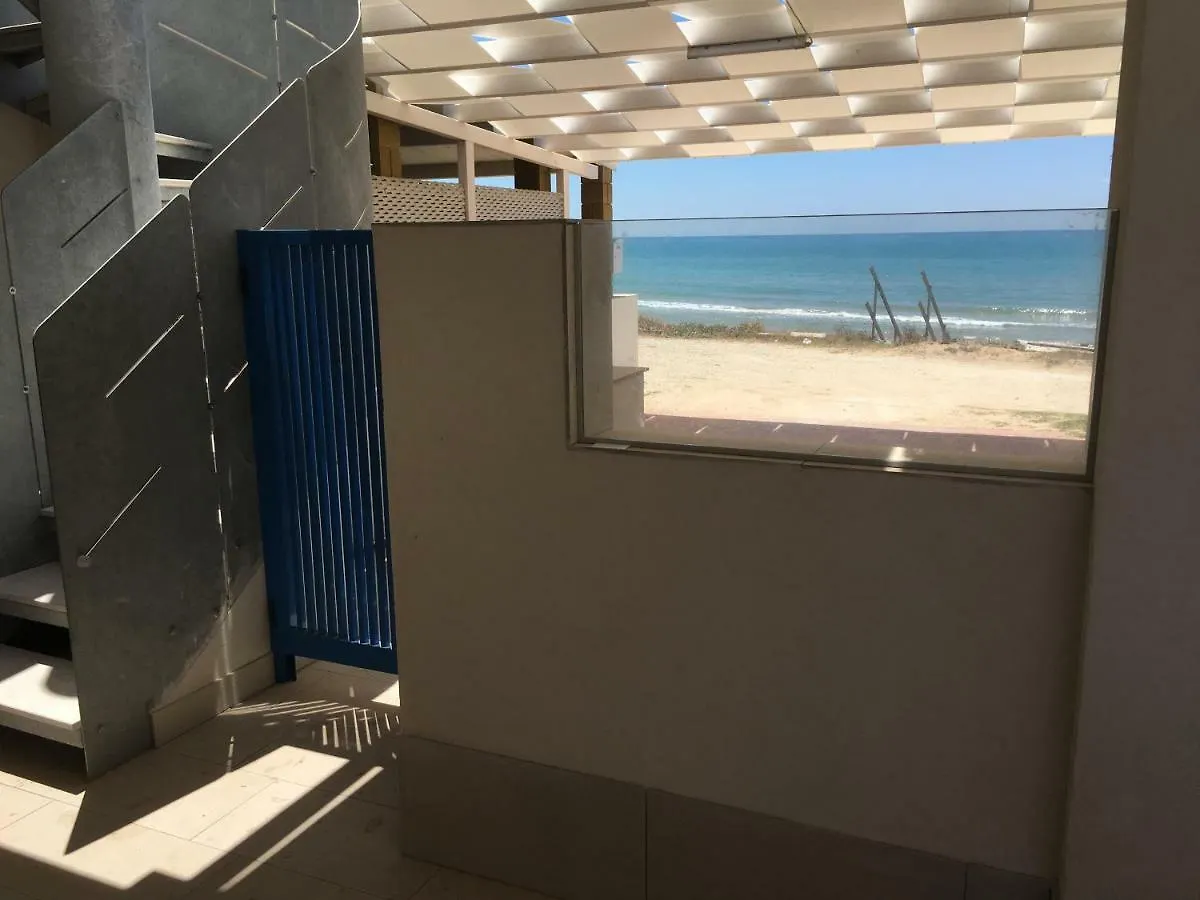 فيلا A Due Passi Dal Mare Cava dʼAliga بيت للعطل